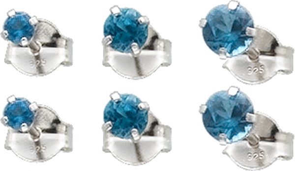 Ohrringe – Hübsche Ohrstecker 3-teilig in Silber Sterlingsilber 925/-, poliert, mit funkelnden blauen Zirkoniasteine. Durchmesser der Zirkonia 5,0mm, 4,1mm und 3,1mm. Top-Qualität zum Top-Preis nur aus Stuttgart.